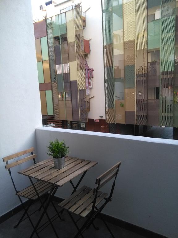 Az El Balcon De Las Armas Renovado!!! - Parking Gratis Zaragoza Buitenkant foto